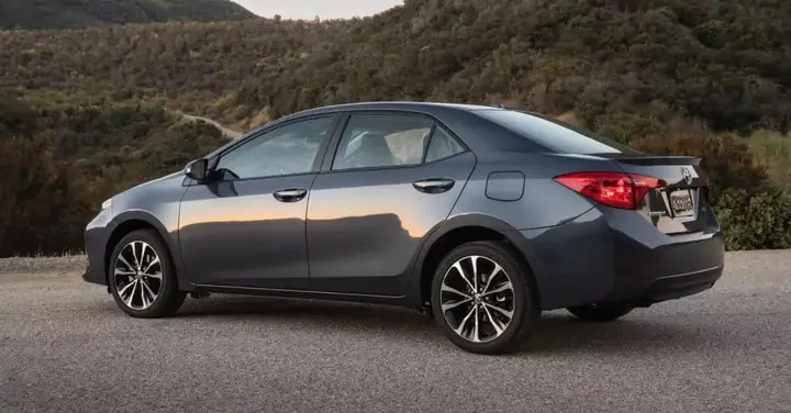 Car Toyota 2018: Đánh Giá Toàn Diện, Lựa Chọn Thông Minh Cho Người Tiêu Dùng Việt Nam