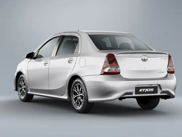 Carros Usados Toyota: Guia Completo Para Comprar O Melhor Veículo Com Qualidade E Economia Carros Usados Toyota: Guia Completo Para Comprar O Melhor Veículo Com Qualidade E Economia