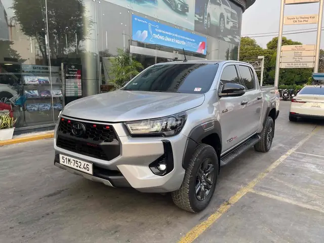 Catalogue Toyota: Hướng Dẫn Toàn Diện Về Các Dòng Xe, Thông Số Kỹ Thuật Và Lựa Chọn Phù Hợp Catalogue Toyota: Hướng Dẫn Toàn Diện Về Các Dòng Xe, Thông Số Kỹ Thuật Và Lựa Chọn Phù Hợp