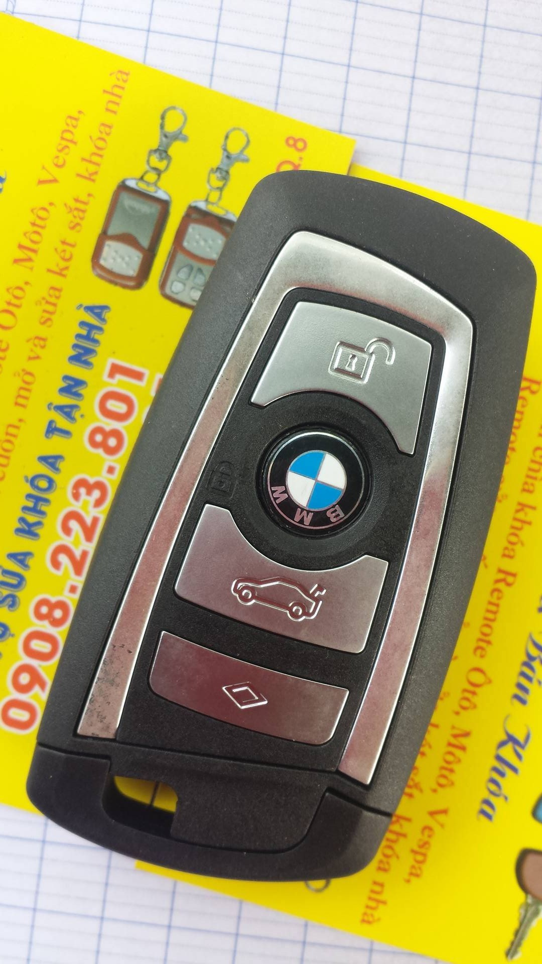 Chìa Khoá Xe BMW: Từ Công Nghệ Đến Kinh Nghiệm Sử Dụng Toàn Diện 2 chìa khoá xe bmw - Hình 4