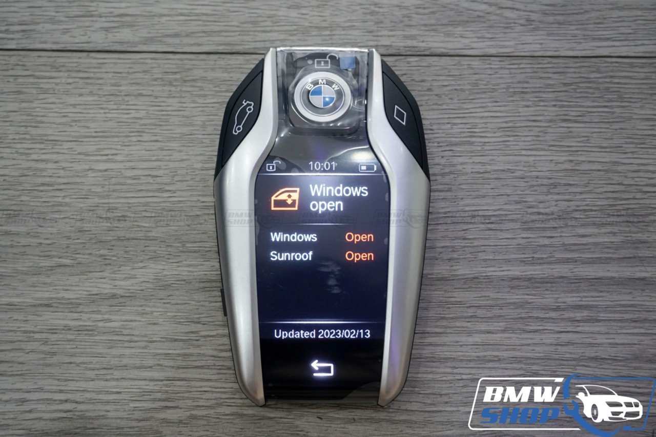chìa khoá xe bmw