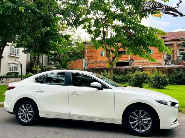Cho Thuê Xe Mazda 3 Sài Gòn Có Tài Xế: Hướng Dẫn Chi Tiết & Kinh Nghiệm Chọn Lọc