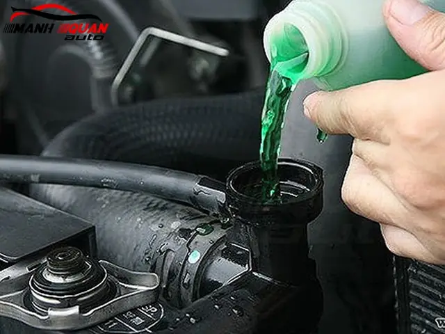 Hướng Dẫn Chi Tiết: Chọn Mua Két Làm Mát Nước Cho Động Cơ Mazda