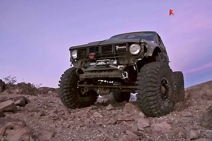 Clampy Toyota Là Gì? Giải Thích Chi Tiết Về Mẫu Xe Và Tính Năng
