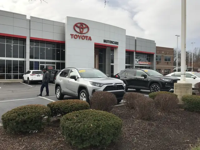 Cleveland Toyota Dealers: Hướng Dẫn Toàn Diện Cho Người Mua Xe Toyota Tại Thành Phố Cleveland
