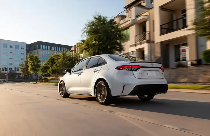 Closest Toyota: Hướng Dẫn Tìm Địa Điểm Đại Lý Toyota Gần Nhất Cho Bạn