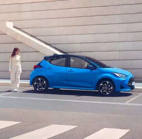 Coches Toyota: Tổng Quan Chi Tiết Về Dòng Xe, Công Nghệ Và Lựa Chọn Phù Hợp Cho Người Tiêu Dùng Việt Nam Coches Toyota: Tổng Quan Chi Tiết Về Dòng Xe, Công Nghệ Và Lựa Chọn Phù Hợp Cho Người Tiêu Dùng Việt Nam