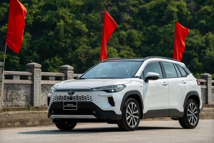 Con Đường Toyota: Hành Trình Đột Phá Và Tầm Nhìn Tương Lai Con Đường Toyota: Hành Trình Đột Phá Và Tầm Nhìn Tương Lai