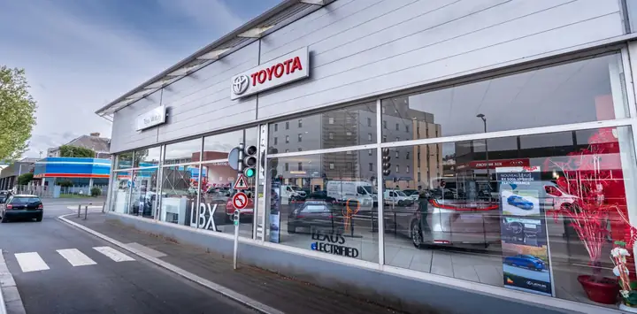 Concessionaire Toyota Là Gì? Giải Thích Chi Tiết Cho Người Tiêu Dùng