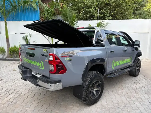 Cover Sale Toyota: Cách Tối Ưu Hóa Doanh Số Và Thu Hút Khách Hàng Trong Thị Trường Ô Tô Hiện Đại