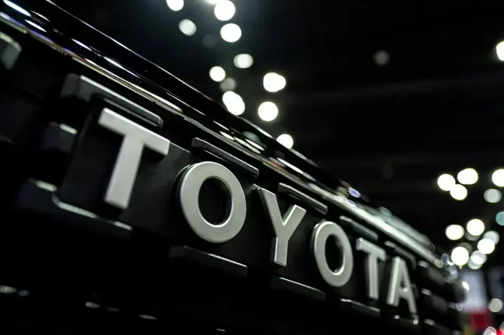 Cuộc Chiến Toyota: Hành Trình Đột Phá Và Thách Thức Trong Thị Trường Ô Tô Toàn Cầu Cuộc Chiến Toyota: Hành Trình Đột Phá Và Thách Thức Trong Thị Trường Ô Tô Toàn Cầu