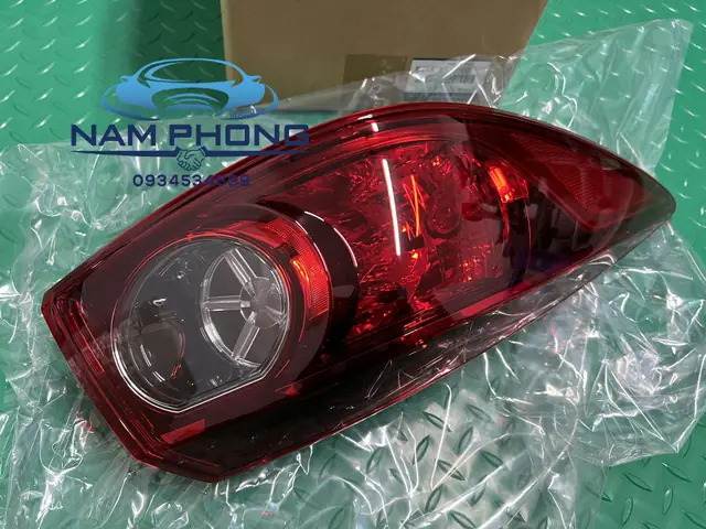 Đèn Hậu Ngoài Lái Mazda 3 Skyactiv: Hướng Dẫn Chi Tiết Từ A-z Cho Người Sử Dụng