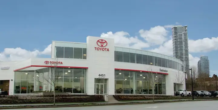 Destination Toyota: Hướng Dẫn Chọn Xe Và Trải Nghiệm Lái Xe