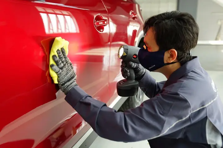 Sơn Lại Xe Mazda 3 Chính Hãng: Bí Quyết Giữ Gìn Vẻ Đẹp & Giá Trị Xe