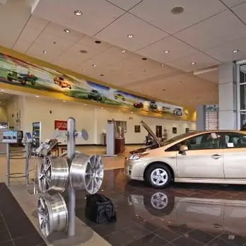 Dick Dyer Và Toyota: Hành Trình Đổi Mới Trong Ngành Ô Tô Dick Dyer Và Toyota: Hành Trình Đổi Mới Trong Ngành Ô Tô