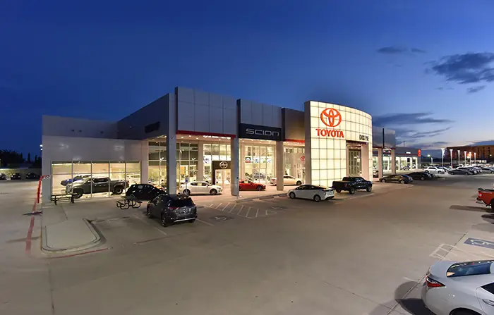 Dick Poe Toyota: Câu Chuyện Thương Hiệu, Đánh Giá Sản Phẩm Và Chiến Lược Thị Trường Dick Poe Toyota: Câu Chuyện Thương Hiệu, Đánh Giá Sản Phẩm Và Chiến Lược Thị Trường