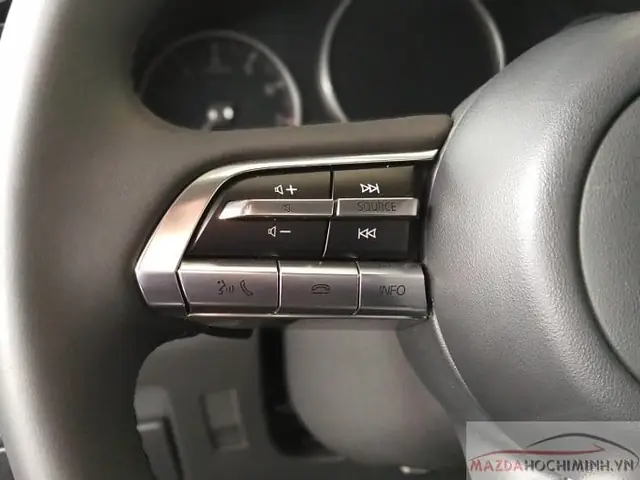 Độ Cài Số Lùi Xuống Kính Cho Mazda 3 2015: Hướng Dẫn Chi Tiết Và Lợi Ích