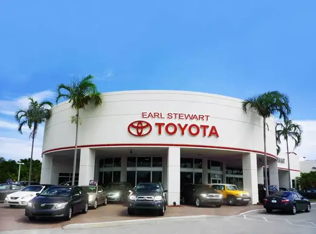 Earl Stewart Toyota: Câu Chuyện Thành Công Và Tầm Ảnh Hưởng Trong Ngành Ô Tô Việt Nam Earl Stewart Toyota: Câu Chuyện Thành Công Và Tầm Ảnh Hưởng Trong Ngành Ô Tô Việt Nam