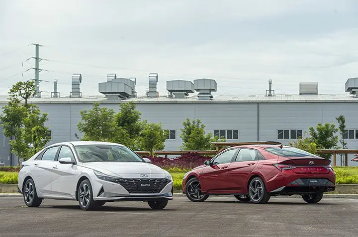 So Sánh Hyundai Elantra, Mazda Và Toyota: Lựa Chọn Nào Phù Hợp Nhất Cho Bạn? So Sánh Hyundai Elantra, Mazda Và Toyota: Lựa Chọn Nào Phù Hợp Nhất Cho Bạn?