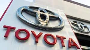 Doanh Nghiệp Đại Lý Toyota: Chiến Lược, Thách Thức Và Cơ Hội Phát Triển