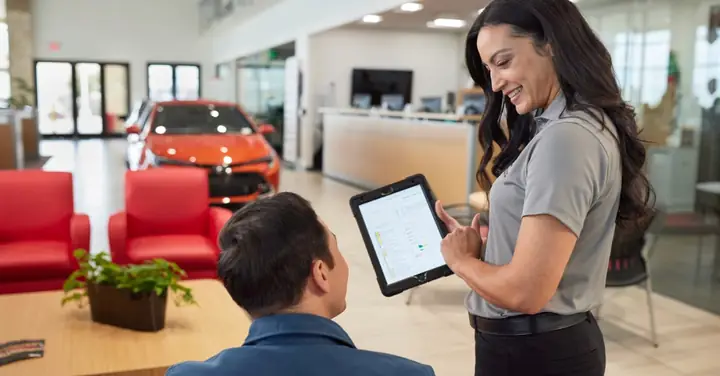 Dịch Vụ Gia Đình Toyota: Bí Quyết Giữ Xe An Toàn, Tiết Kiệm Và Thân Thiện Với Mọi Thành Viên Dịch Vụ Gia Đình Toyota: Bí Quyết Giữ Xe An Toàn, Tiết Kiệm Và Thân Thiện Với Mọi Thành Viên