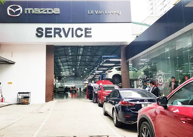 Gara Mazda Lê Văn Lương Có Làm Việc Cuối Tuần Không? Thông Tin Cần Biết