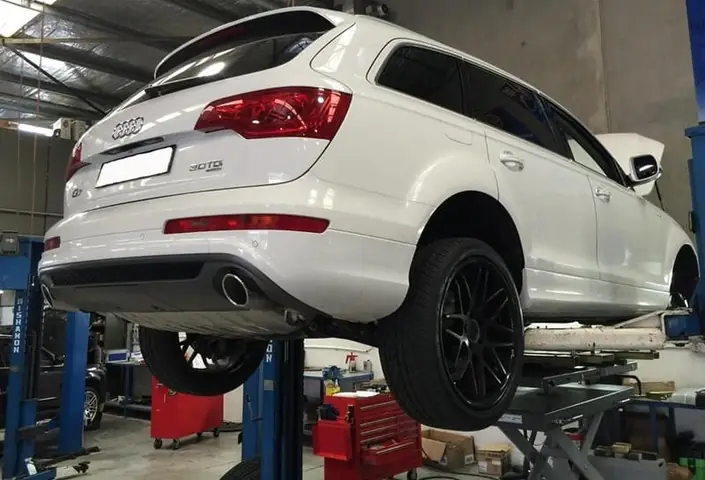 Gara Toyota Q7 – Địa Chỉ Uy Tín Cho Dịch Vụ Bảo Dưỡng, Sửa Chữa Xe Toyota Tại Thành Phố