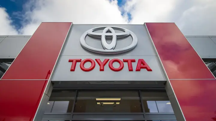 Garage Toyota: Hướng Dẫn Chọn Và Bảo Dưỡng Xe Tại Garage Uy Tín