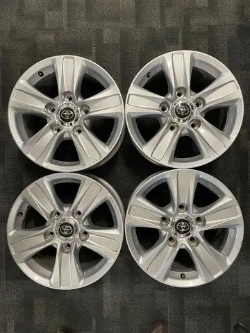 Genuine Toyota Wheels – Lựa Chọn Hoàn Hảo Cho Hiệu Suất Và An Toàn Genuine Toyota Wheels – Lựa Chọn Hoàn Hảo Cho Hiệu Suất Và An Toàn