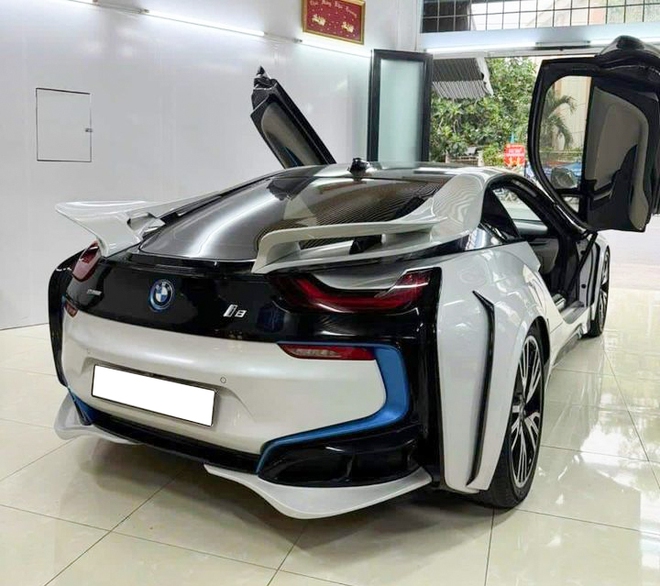 Giá BMW i10: Phân Tích Chi Tiết Và Những Điều Cần Biết Về Dòng Xe Điện Hạng Sang 4 giá bmw i10 - Hình 2