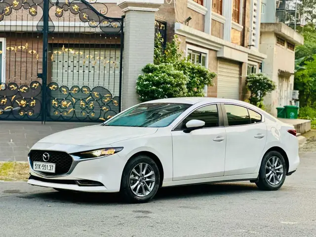 Giá Cho Thuê Xe 4 Chỗ Mazda Có Tài Xế: Thông Tin Chi Tiết Cập Nhật Mới Nhất