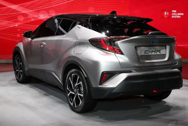 Giá Toyota Chr 2024: Các Phiên Bản, Mức Giá Chi Tiết Và Lời Khuyên Mua Xe Giá Toyota Chr 2024: Các Phiên Bản, Mức Giá Chi Tiết Và Lời Khuyên Mua Xe