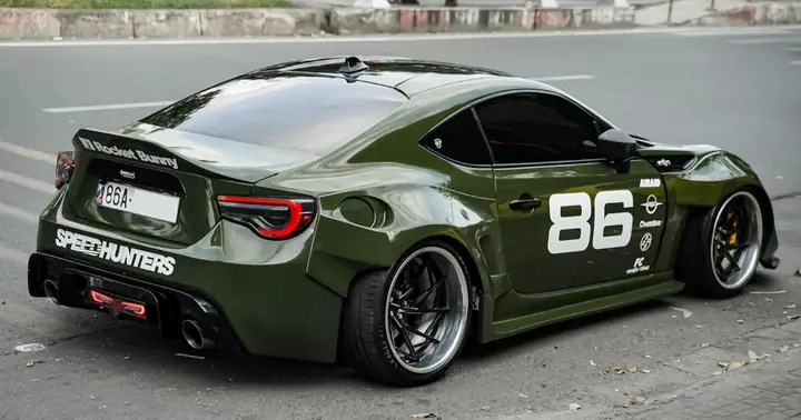 Giá Toyota F-86 2024: Đánh Giá Chi Tiết, So Sánh Và Lời Khuyên Mua Xe