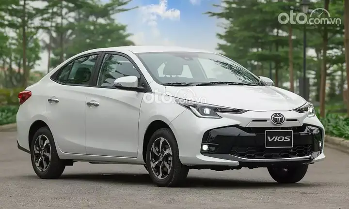 Giá Toyota: Cập Nhật Mức Giá Các Dòng Xe Toyota Mới Nhất 2026