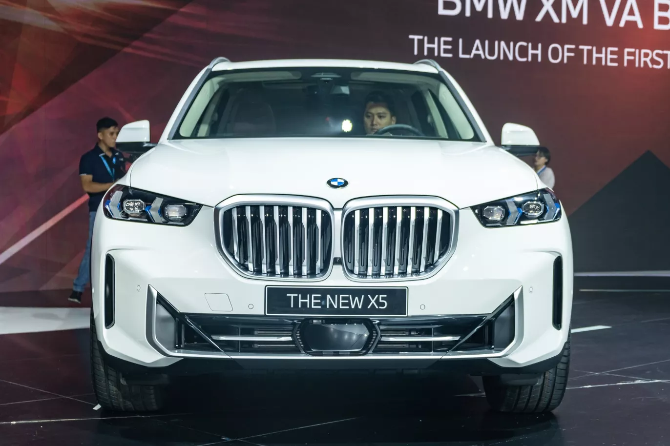 Giá xe BMW X5 lăn bánh tháng 2025: Bảng giá chi tiết, phiên bản và kinh nghiệm mua xe 1 giá xe bmw x5 - Hình 5
