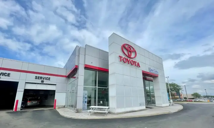 Great Lakes Toyota: Điểm Đến Lý Tưởng Cho Người Yêu Xe Hơi Và Đam Mê Khám Phá Great Lakes Toyota: Điểm Đến Lý Tưởng Cho Người Yêu Xe Hơi Và Đam Mê Khám Phá
