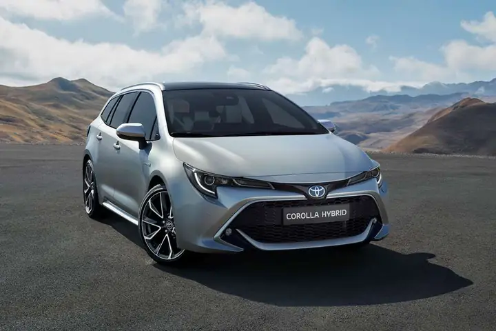 Hello Toyota Corolla: Hành Trình Của Biểu Tượng Độ Bền, Phong Cách Và Công Nghệ