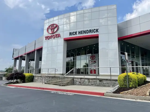 Hendrick Toyota – Tổng Quan Về Đại Lý Xe Toyota Uy Tín Tại Mỹ