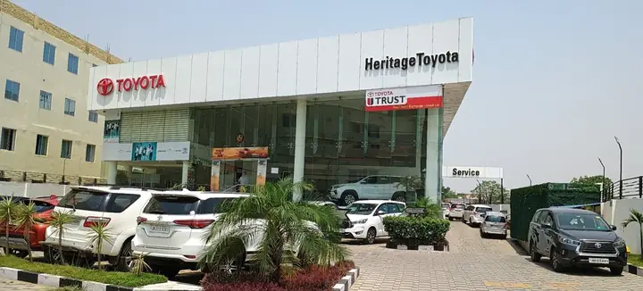 Heritage Toyota Hours: Cẩm Nang Hoàn Toàn Về Giờ Hoạt Động, Dịch Vụ Và Lợi Ích Khi Đến Thăm Các Đại Lý Toyota