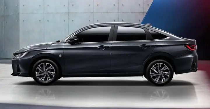 Hiếu Toyota Vios: Hành Trình Từ Niềm Đam Mê Đến Thành Công Của Thế Hệ Xe Hơi Hợp Nhất