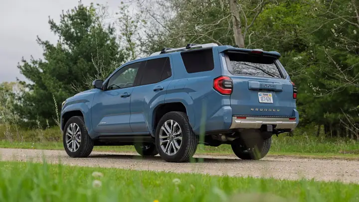 Toyota 4runner – Đối Tác Đắc Lực Cho Ngôi Nhà Hoàn Hảo Toyota 4runner – Đối Tác Đắc Lực Cho Ngôi Nhà Hoàn Hảo