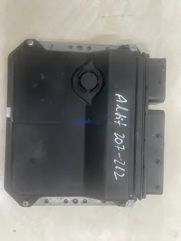 Hộp Đen Toyota: Công Nghệ Đỉnh Cao Giúp Xe An Toàn Và Hiệu Quả Hơn Hộp Đen Toyota: Công Nghệ Đỉnh Cao Giúp Xe An Toàn Và Hiệu Quả Hơn