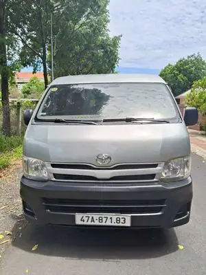 Xe Toyota Van Màu Bạc – Sự Lựa Chọn Hoàn Hảo Cho Doanh Nghiệp Và Gia Đình Xe Toyota Van Màu Bạc – Sự Lựa Chọn Hoàn Hảo Cho Doanh Nghiệp Và Gia Đình