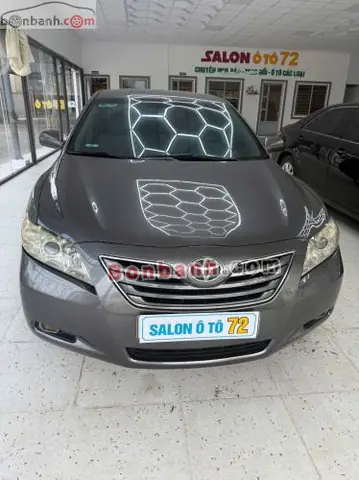 Đánh Giá Chi Tiết Xe Toyota Camry Năm 2006: Lý Do Vì Sao Mẫu Xe Cũ Vẫn Được Yêu Thích