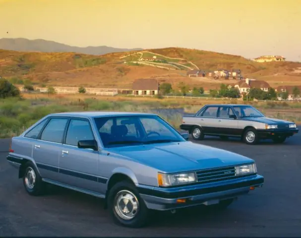 Lịch Sử Của Động Xe Toyota Camry – Phần 2: Hành Trình Đột Phá Và Đổi Mới Từ Thế Hệ Thứ Ba Đến Hiện Đại Lịch Sử Của Động Xe Toyota Camry – Phần 2: Hành Trình Đột Phá Và Đổi Mới Từ Thế Hệ Thứ Ba Đến Hiện Đại