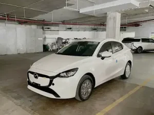 Hướng Dẫn Sử Dụng Xe Ô Tô Mazda 2 Deluxe: Cẩm Nang Toàn Diện Cho Người Mới