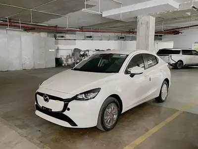 Hướng Dẫn Sử Dụng Xe Ô Tô Mazda 2 Deluxe: Cẩm Nang Toàn Diện Cho Người Mới