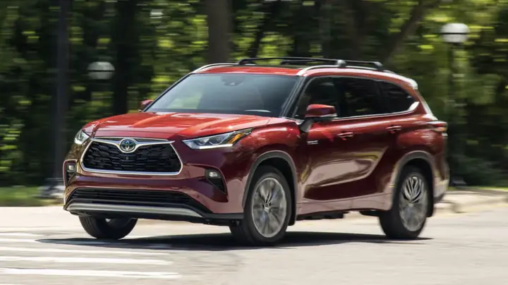 Hybridauto Toyota – Tất Cả Những Điều Bạn Cần Biết Về Dòng Xe Hybrid Của Toyota