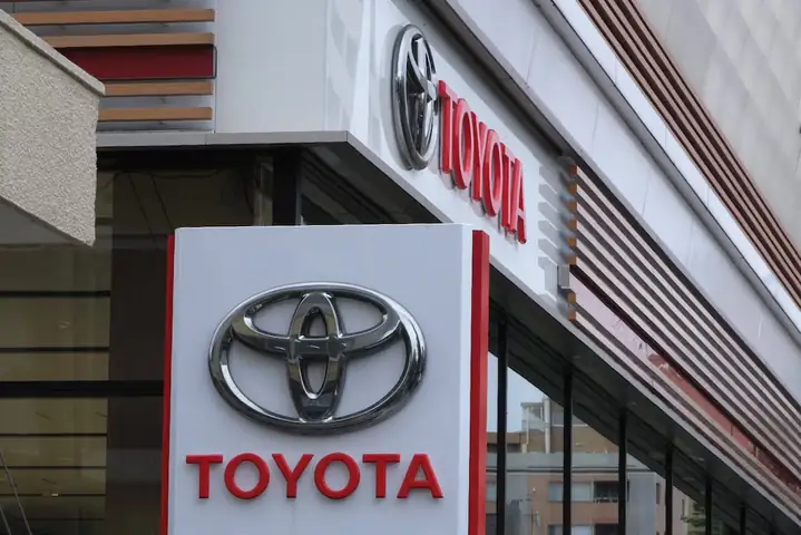 Bảo Hiểm Cho Toyota: Hướng Dẫn Toàn Diện Để Bảo Vệ Xe Và Túi Ví Của Bạn