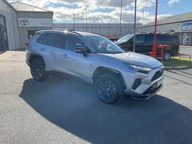 Jim Walton Và Toyota: Hành Trình Đột Phá Trong Ngành Công Nghiệp Ô Tô